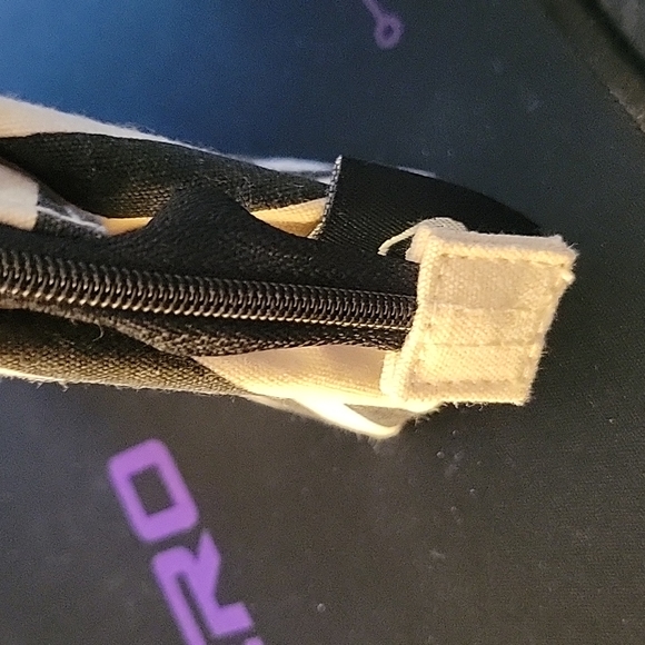 Nwt Pocket Monsters Pouch- Pokémon rare find ***Rare*** - Picture 4 of 7